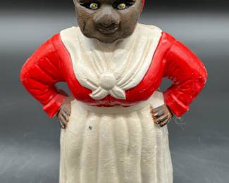 Reproduction mammy cast iron bank