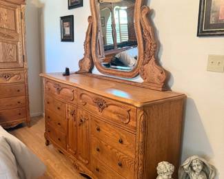 Wood vanity dresser