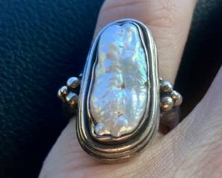 Baroque pearl silver ring
