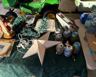 Christmas lights - no tangles (wrapped around cardboard or cans)