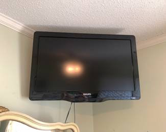 #26	Phillips Wall Mounted TV - Not Flatscreen - 30" w/remote	 $30.00 
