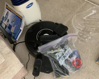 #8	Robot Roomba	 $30.00 
