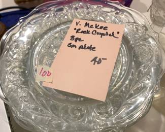  
#100	V. Mckee rock crystal small plate 8 pieces`	 $40.00 
