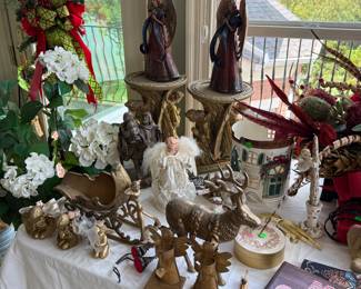 Lots of Christmas decor!