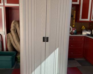 Suncast outdoor shed/cabinet 