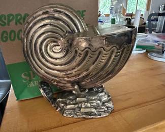 1226 Decor Shell