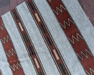 1226 Rug Tribal Detail
