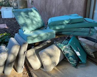 1230A Patio Cushions