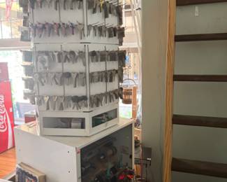 Liquidating including fixtures! For questions please text Julie at 404-510-9444 or Laura at 205-876-4220. 