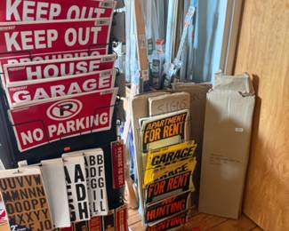 Liquidating including fixtures! For questions please text Julie at 404-510-9444 or Laura at 205-876-4220. 