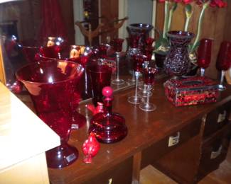 RED decorator pieces