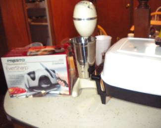Small appliances all working
