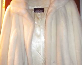 Jordache vintage faux fur