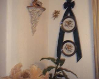 Wall decor