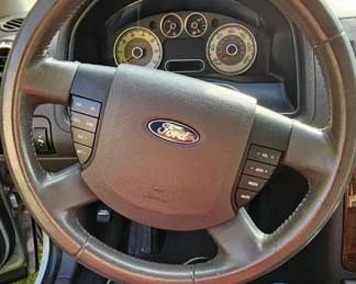 Front interior of Ford Taurus