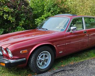 1986 Jaguar, Series III, XJ 6, Vanden Plas, leather seats, original condition, has not been driven in years.