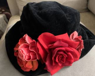 Black Velvet Soft Hat with Red Roses