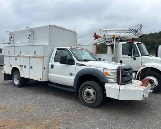 2013 FORD F-550 SERVICE TRUCK