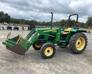 JOHN DEERE TRACTOR