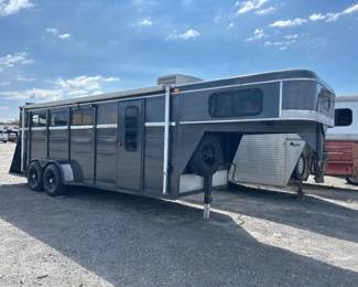 GOOSENECK TRAILER