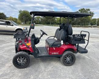 GOLF CART