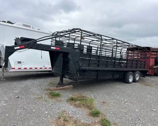 CATTLE TRAILER
