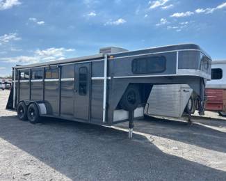 GOOSENECK TRAILER