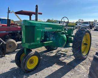 JOHN DEERE TRACTOR