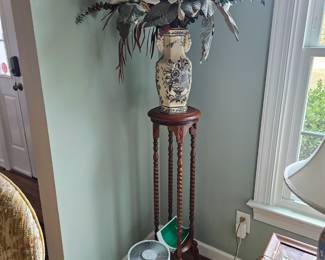 Fern Stand