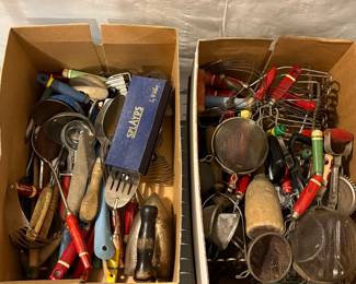 Antique & vintage cooking utensils 