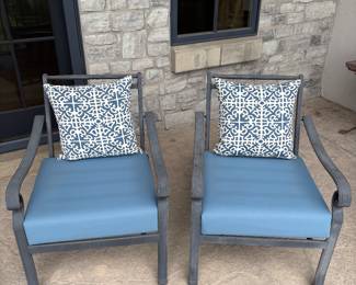 (2) outdoor arm chairs