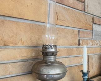 antique Rayo oil lamp, likely dating from the late 19th or early 20th century.