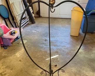 heart-shaped metal plant stand