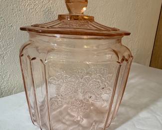 Anchor Hocking Mayfair Open Rose Pink Depression Glass Biscuit/Cookie
Jar with Lid.