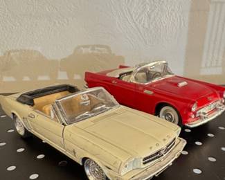die-cast model -1957 Chevrolet Bel Air convertible, likely from the "Road Legends" collection and