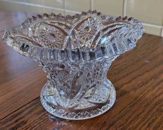 Cambridge EAPG Glass Vase: Star Diamond
Pattern, Fluted Edge 