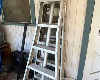 Half a dozen different ladders
