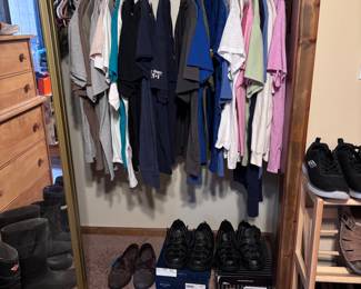 Men’s & womens clothing