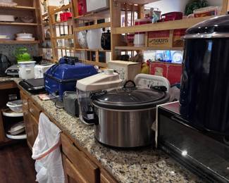 Kitchen small appliances