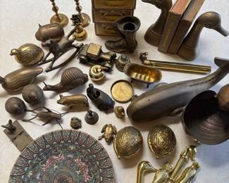 BRASS DECOR