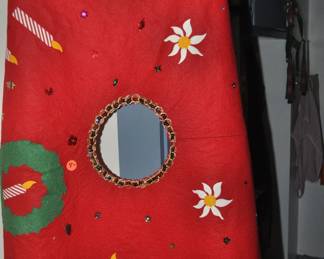 Vintage Tree Skirt 