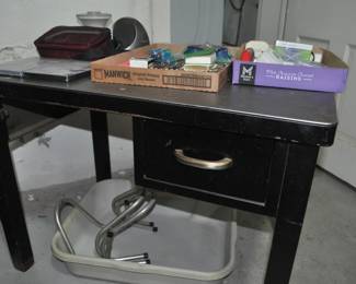 Small Metal Desk 