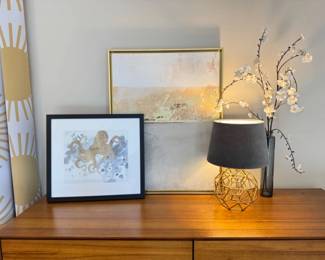 47 MetallicGoldLampGoldBeigeWallArtOctopusPrintFloralVase