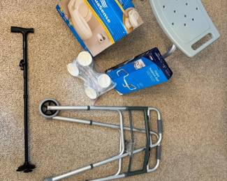 107 MobilityBathroomSafetyLotWalkerCaneShowerSeatMore