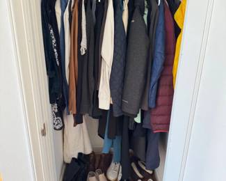 54 OverflowFamilyClosetLotHellyHansenNorthFaceKuhlMore
