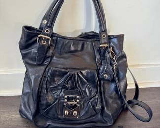 57 MiuMiuBlackLeatherToteShoulderBagwLockKeyGreatCondition