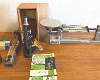 Microscope Triple Beam Balance.webp