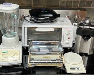 Sunbeam Toaster, Cuisinart Juicer More
