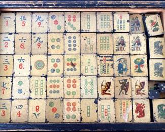 Vintage Mahjongg Set