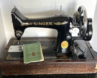 Vintage Singer Sewing Machine